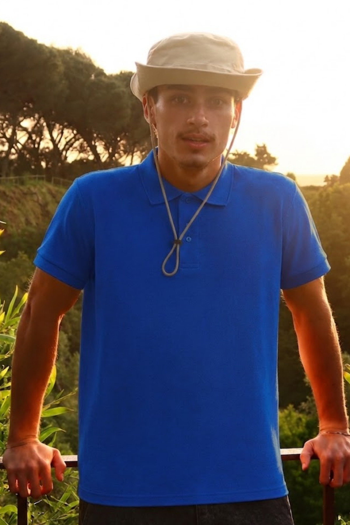 Mavi